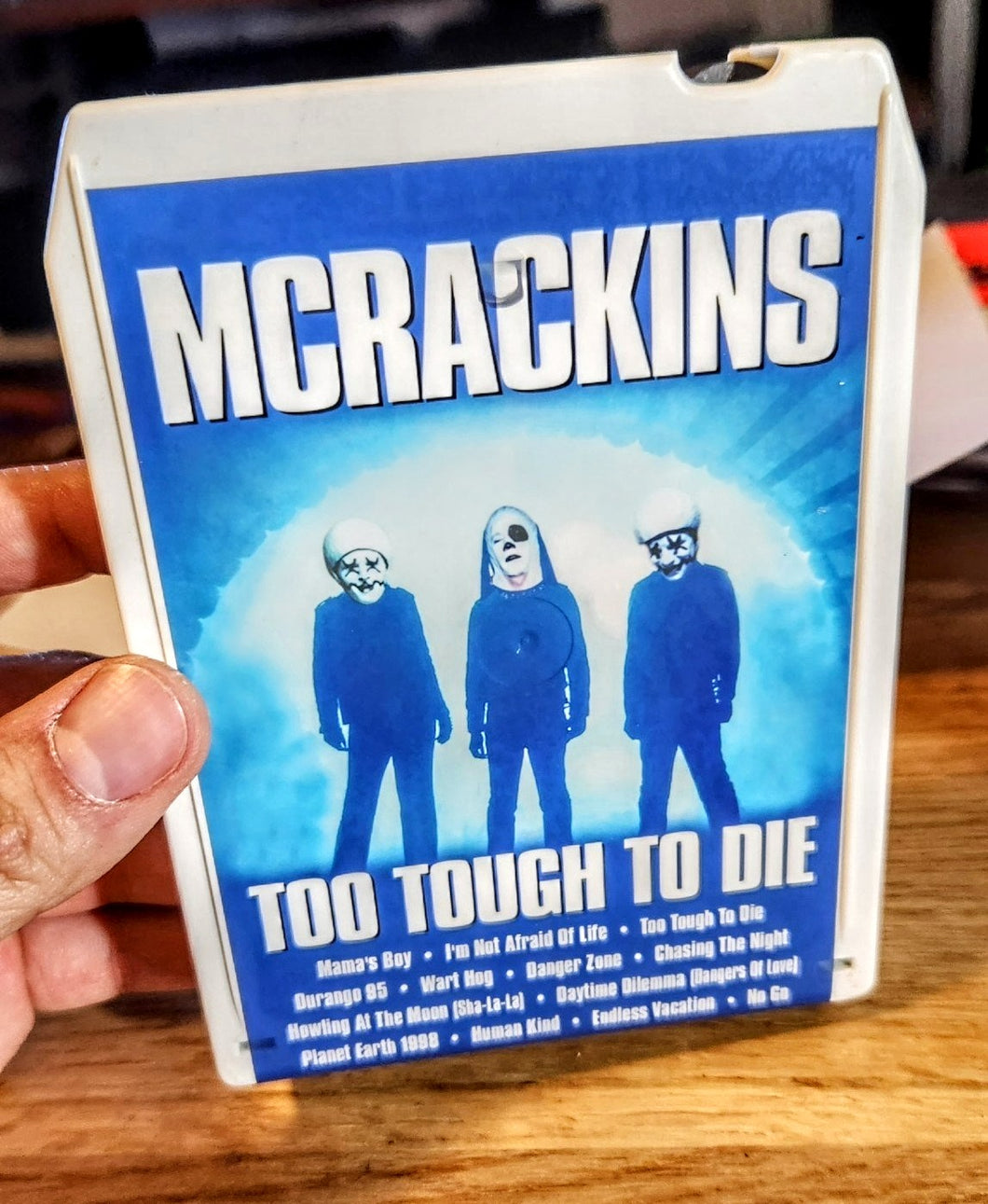 McRackins - Too tough to die (pre order)